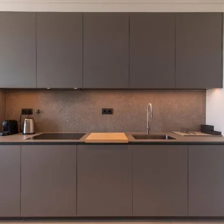 Prata Riverside Iii By Innkeeper Apartman
