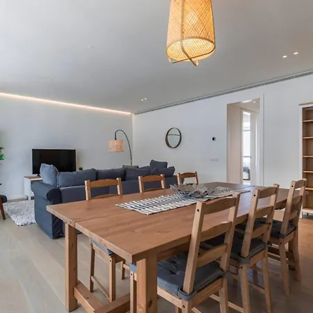 Prata Riverside Iii By Innkeeper *